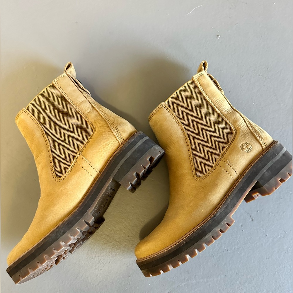Timberland Tan Leather Chelsea Boots